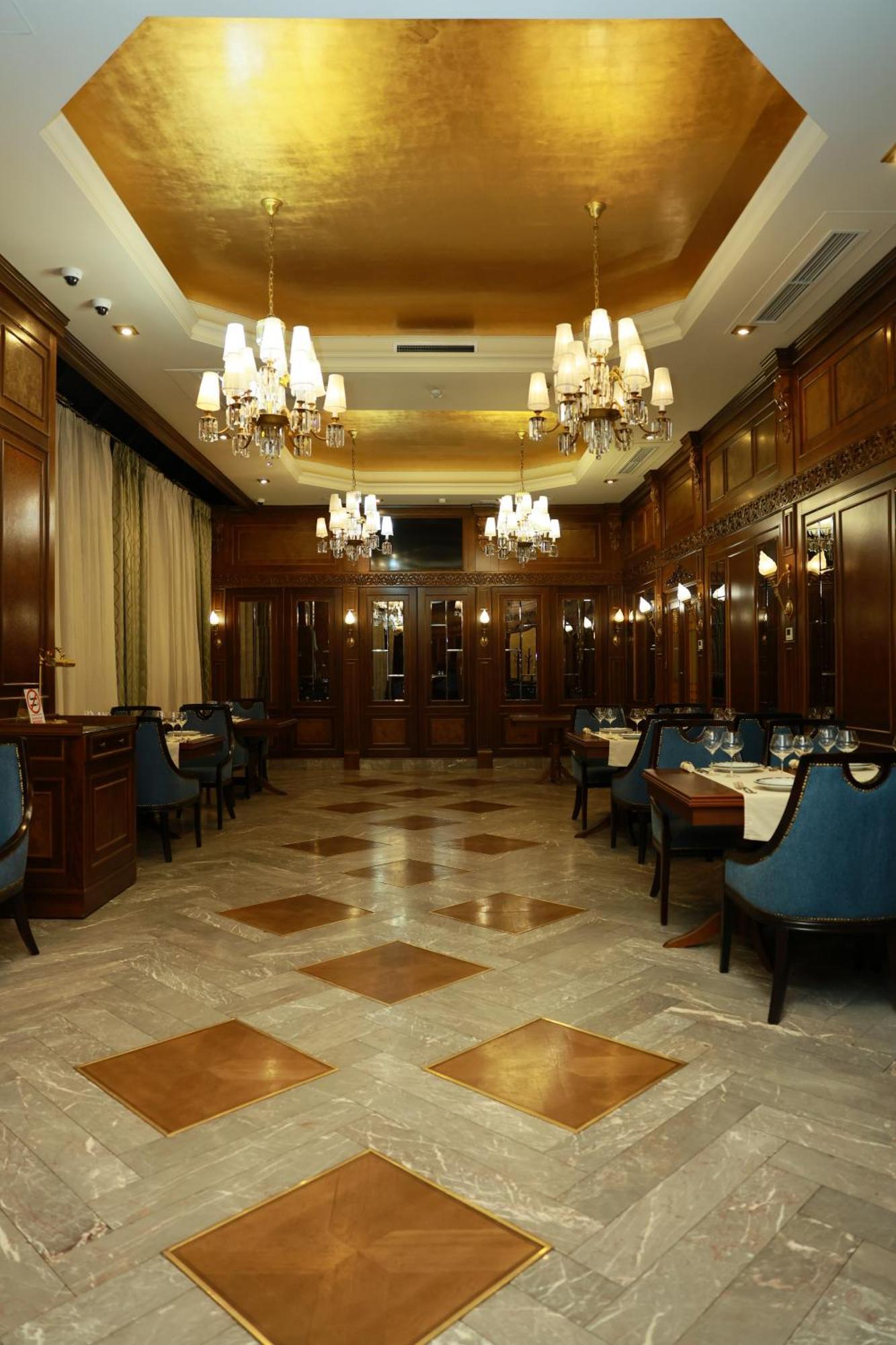 Golden Palace Hotel Erevan Exterior foto